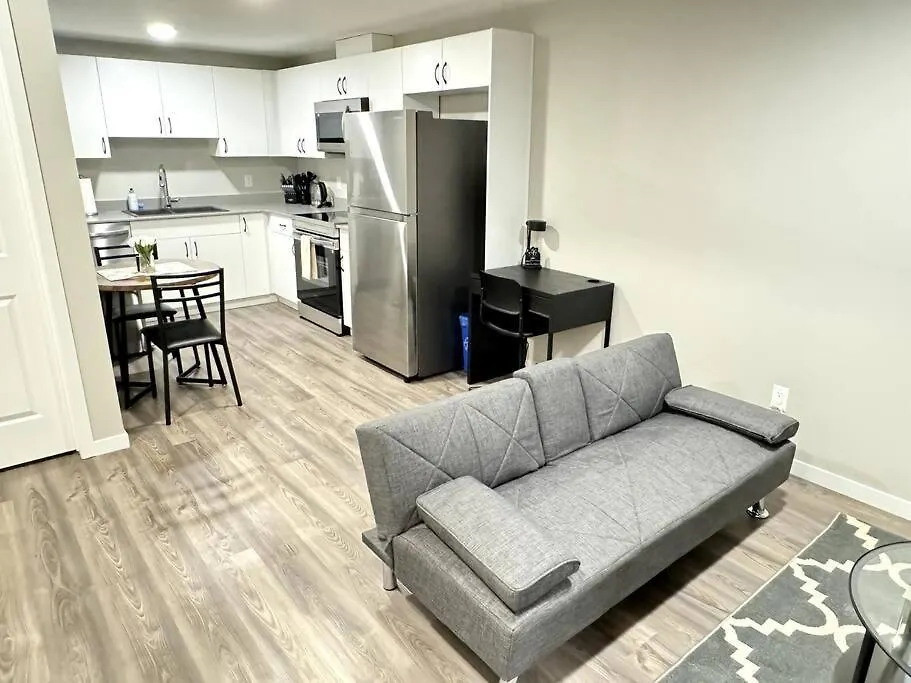 Private Luxury Suite Near West Edmonton Mall