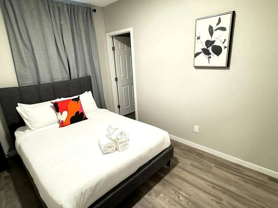 Private Luxury Suite Near West Edmonton Mall
